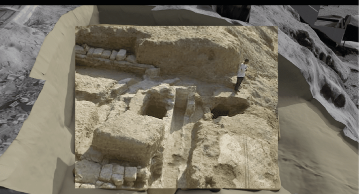 Mosaikpflaster und Becken des römischen Brunnens, © ForensicArchitecture, 2022 (unter Verwendung eines Fotos aus <i>École Biblique, Mission Archéologique de Gaza: Coopération Franco-Palestinienne 1995–200</i>)