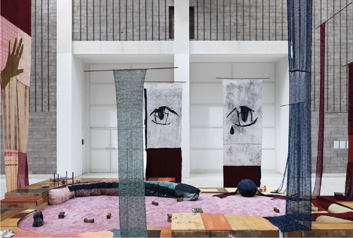 björnsonova & Nik Timková, Zuzana Žabková, VojtěchHlaváček, Tamara Antonijević, Tanja Šljivar, <i>Every Morning Is The Morning I Wanted To Wake Up Earlier</i>, Installationsansicht, Nationalgalerie Prag, 2024,© Jonáš Verešpej